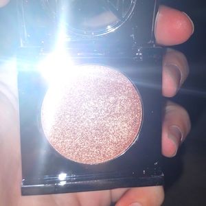 Gold eyeshadow